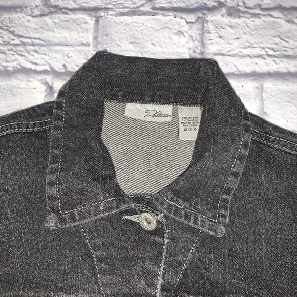 Chico’s Platinum Women's 0 Jacket X-Small 4 Trucker Black Denim - Picture 4 of 7